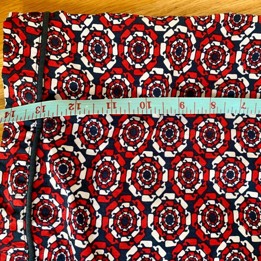 3/$15 Vineyard Vines lounge shorts, size L - Picture 4 of 6
